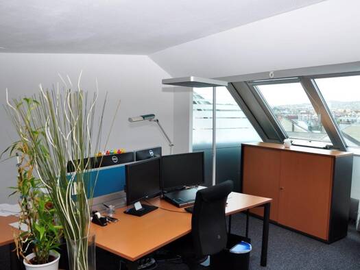 Bürofläche zur Miete 16,50 € 143,8 m² Bürofläche Ottakring 1160