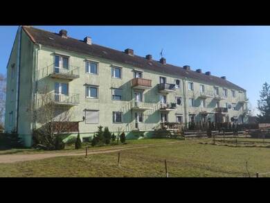 Wohnung zum Kauf provisionsfrei 78.000 € 3 Zimmer 58,9 m² Geschoss EG/2 Neuhofer Straße Luckow-Petershagen Casekow 16306
