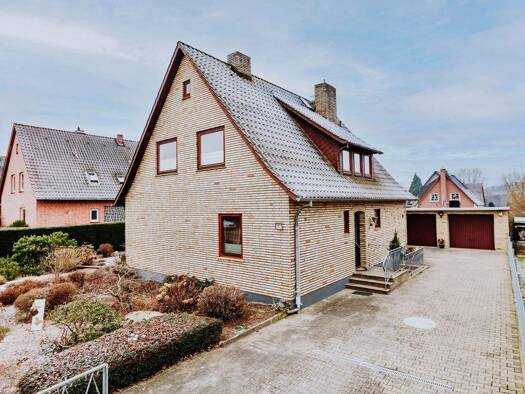 Einfamilienhaus zum Kauf 385.000 € 6 Zimmer 155 m² 902 m² Grundstück Reppenstedt 21391