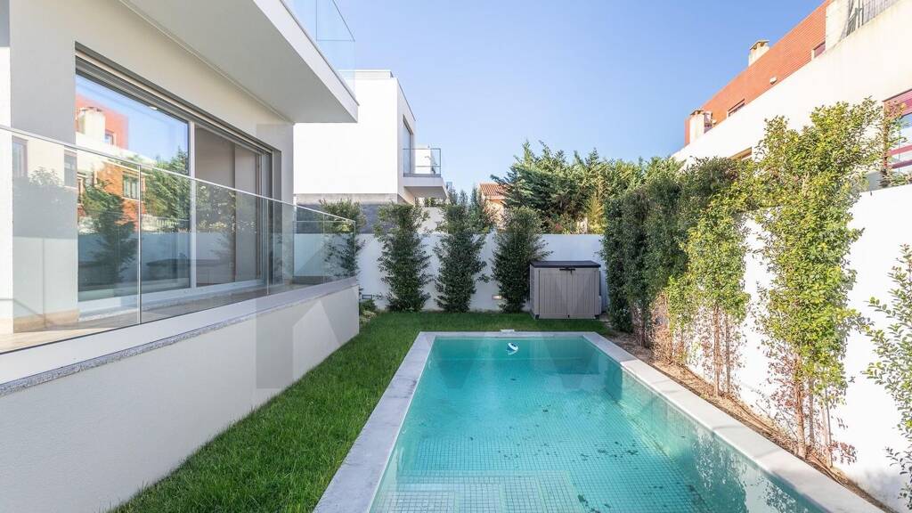 Einfamilienhaus zum Kauf 1.100.000 € 260 m² 266 m² Grundstück CASCAIS