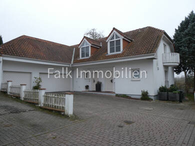 Mehrfamilienhaus zum Kauf 1.100.000 € 8 Zimmer 317 m² 623 m² Grundstück Brühl 68782