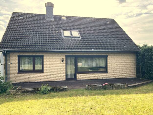 Einfamilienhaus zum Kauf 298.000 € 8 Zimmer 160 m² 795 m² Grundstück Walsrode 29664