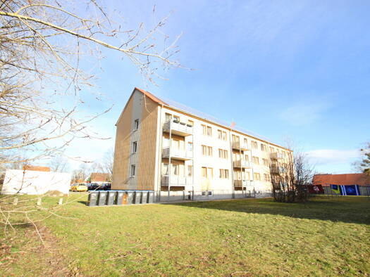 Mehrfamilienhaus zum Kauf provisionsfrei 1.200.000 € 45 Zimmer 907,7 m² 2.243 m² Grundstück Jesewitz 04838