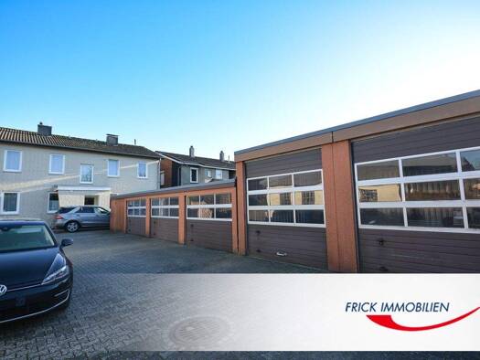 Mehrfamilienhaus zum Kauf 599.000 € 9 Zimmer 200 m² 1.668 m² Grundstück frei ab sofort Bad Schwartau 23611