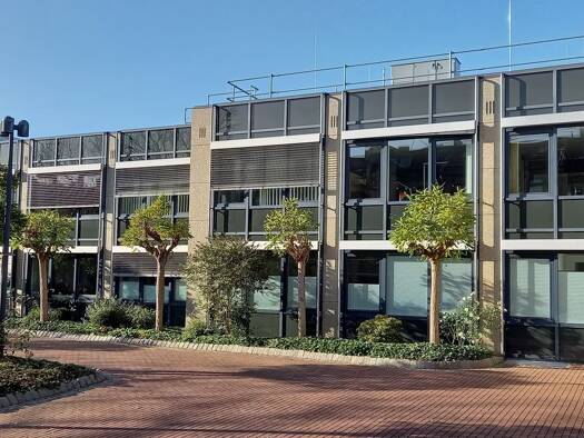 Bürogebäude zur Miete provisionsfrei 2.700 m² Bürofläche teilbar von 1.400 m² bis 2.700 m² West Kassel 34119