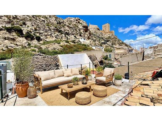 Villa zum Kauf 124.900 € 4 Zimmer 158 m² 119 m² Grundstück Sax 03630