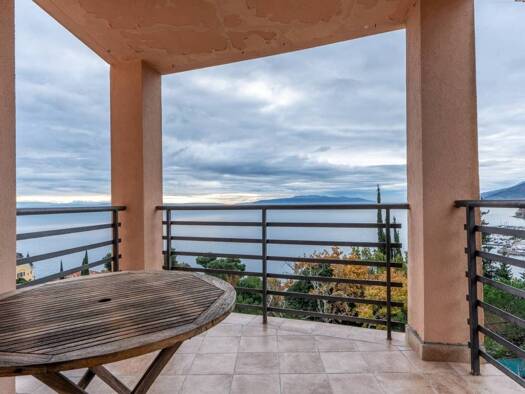 Wohnung zum Kauf 280.000 € 2 Zimmer 51 m² Opatija Opatija