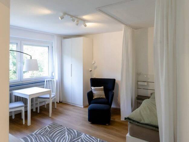 Wohnung zur Miete 560 € 1 Zimmer 38 m² 3. Geschoss Eskilstunastraße 35 Sieglitzhof Erlangen 91054