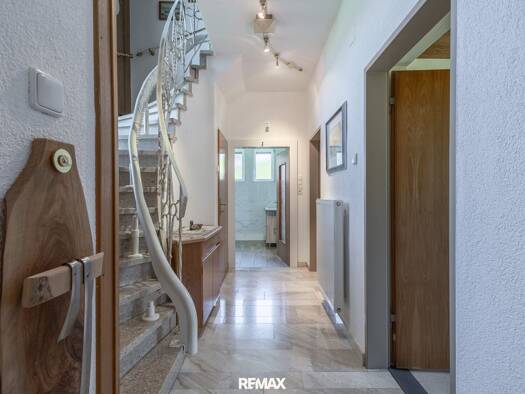 Immobilie in Feistritz an der Drau - Haus zum Kauf - Feistritz an der Drau - 345.000 € - 2 Zimmer, 125,4 m², 1.572 m² Grundstück - Bild 1