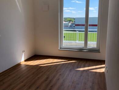 Wohnung zur Miete - Erstbezug 690 € 2 Zimmer 58,9 m² Dachgeschoss, 2. Geschoss frei ab sofort Alte Amberger Str. 21A Kemnath Kemnath 95478