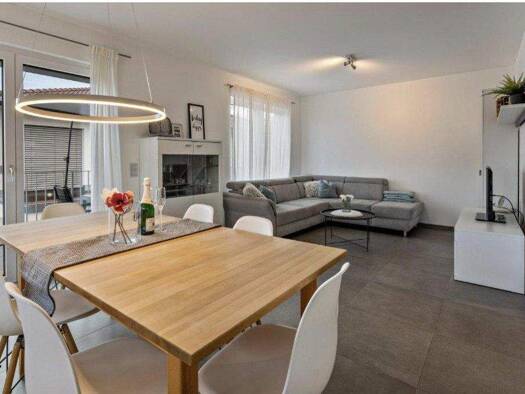 Doppelhaushälfte zum Kauf provisionsfrei 463.200 € 5 Zimmer 135 m² 304 m² Grundstück Liggersdorf Hohenfels 78355