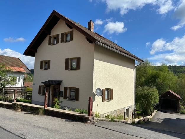 Einfamilienhaus zum Kauf 120.000 € 7 Zimmer 165 m² 1.103 m² Grundstück Regenhütte Bayerisch Eisenstein 94252