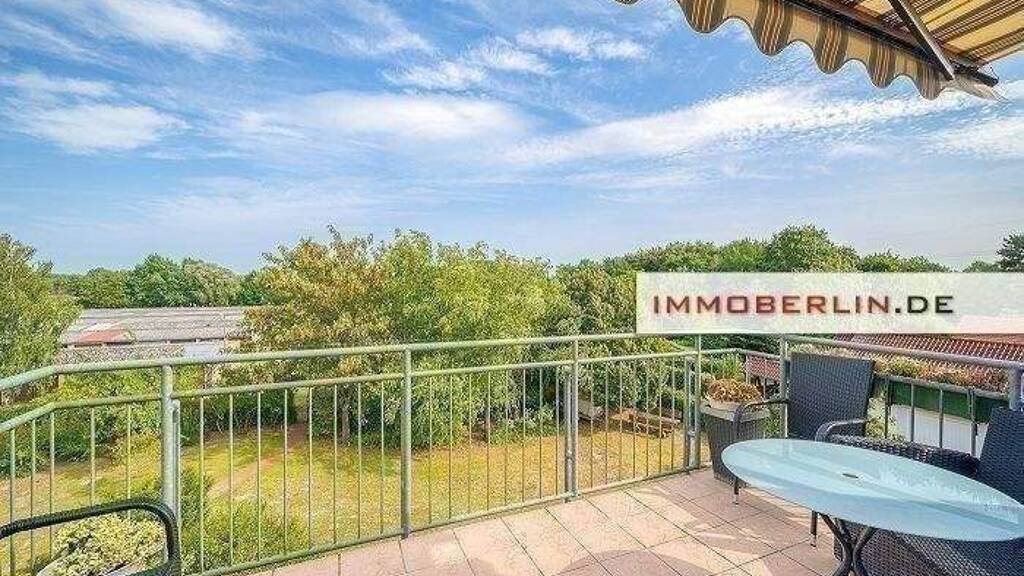 Mehrfamilienhaus zum Kauf als Kapitalanlage geeignet 999.000 € 4 Zimmer 385 m² 2.129 m² Grundstück Neuruppin 16816