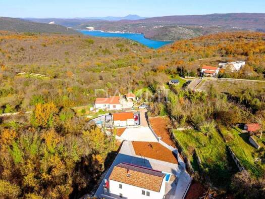 Haus zum Kauf 699.000 € 4 Zimmer 173 m² Rakalj