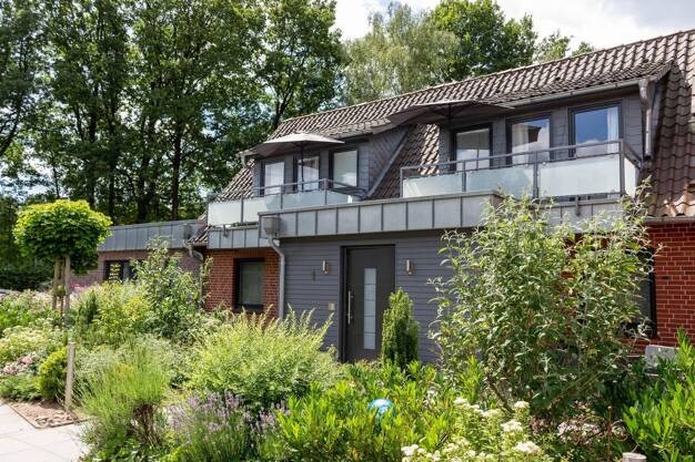 Mehrfamilienhaus zum Kauf provisionsfrei 1.195.000 € 10 Zimmer 341 m² 1.500 m² Grundstück Lehmkuhle 1 Undeloh Undeloh 21274