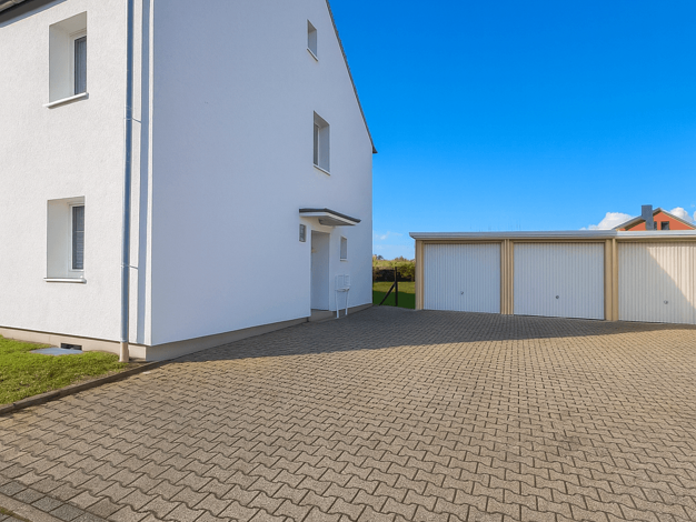 Mehrfamilienhaus zum Kauf als Kapitalanlage geeignet 2.690.000 € 980 m² 2.409 m² Grundstück Bergheim 50126