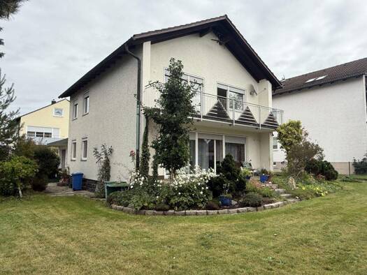 Einfamilienhaus zum Kauf 360.000 € 5,5 Zimmer 151 m² 770 m² Grundstück Weiden Weiden in der Oberpfalz 92637
