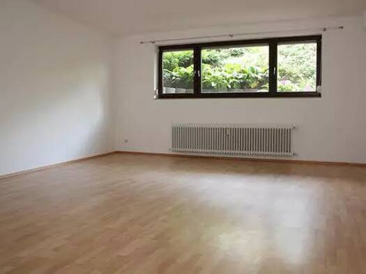 Wohnung zur Miete 585 € 2 Zimmer 83 m² Geschoss -1/2 frei ab 01.05.2026 Metternich Koblenz 56072