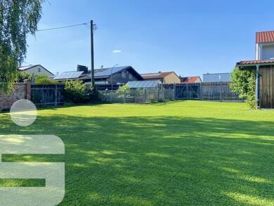 Grundstück zum Kauf 300.000 € 1.062 m² Grundstück Neumarkt-Sankt Veit Neumarkt-Sankt Veit 84494