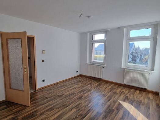 Wohnung zur Miete 250 € 1,5 Zimmer 34 m² 2 Geschosse frei ab sofort Altmittweida 09648