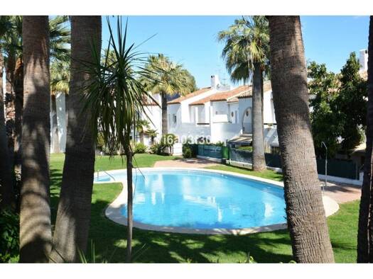 Villa zur Miete 2.000 € 3 Zimmer 130 m² 40 m² Grundstück Estepona 29680