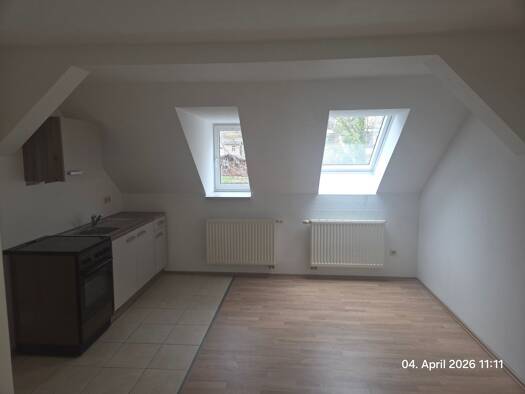 Wohnung zur Miete 200 € 2 Zimmer 31 m² Geschoss 2/3 frei ab 01.05.2026 Hartenstein 08118