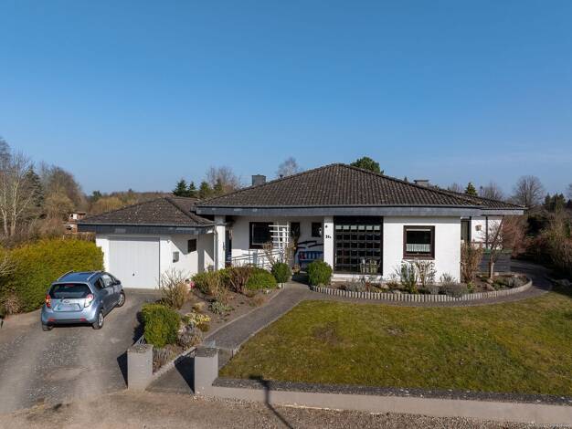 Einfamilienhaus zum Kauf 349.000 € 4 Zimmer 131 m² 932 m² Grundstück Dorfstraße 31a Timmdorf Malente / Timmdorf 23714