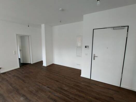 Wohnung zur Miete 680 € 2 Zimmer 56,3 m² EG frei ab sofort Kulmbacher Str. 59 Kreuz Bayreuth 95445