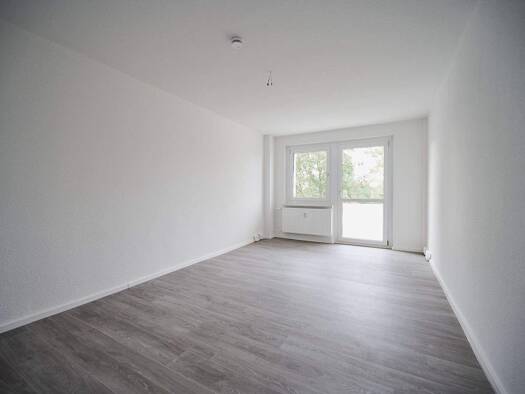 Wohnung zur Miete 381 € 4 Zimmer 69,3 m² 4. Geschoss Daimlerstraße 5 Löbau Löbau 02708