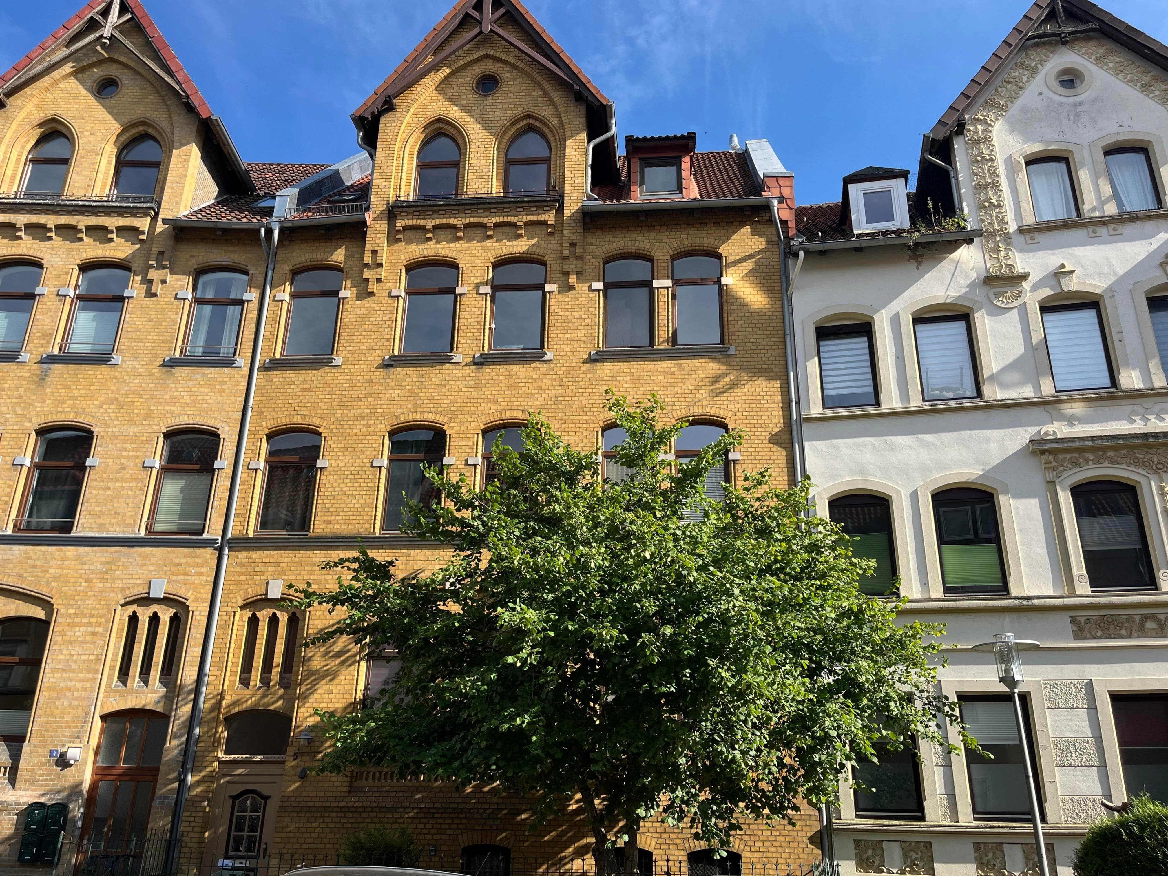 Wohnung zum Kauf 185.000 € 5 Zimmer 90,9 m²<br/>Wohnfläche ab sofort<br/>Verfügbarkeit Galgenberg Hildesheim 31141