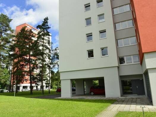 Wohnung zur Miete 890 € 4 Zimmer 92,3 m² 3. Geschoss frei ab 16.11.2026 Friedrich-Bauer-Straße 3 Erlangen-Süd Erlangen 91058