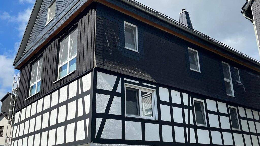 Doppelhaushälfte zum Kauf provisionsfrei 469.000 € 10 Zimmer 400 m² 375 m² Grundstück Deifeld Medebach 59964