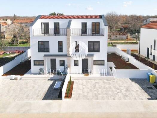Haus zum Kauf 420.000 € 3 Zimmer 134 m² Valkarin