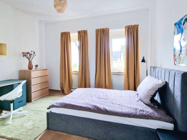 Mehrfamilienhaus zum Kauf als Kapitalanlage geeignet 770.000 € 12 Zimmer 205 m² 236 m² Grundstück Frankfurt am Main 65936