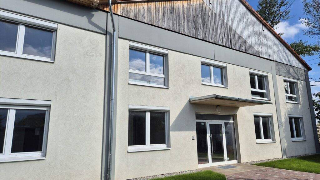 Büro zur Miete 6.475 € Wiener Neustadt 2700