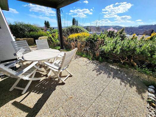 Bungalow zum Kauf 365.000 € 3,5 Zimmer 122 m² 535 m² Grundstück frei ab sofort Wiehl Wiehl 51674