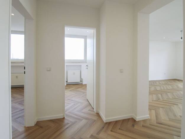 Sonstiges zum Kauf als Kapitalanlage geeignet 94.000 € 2 Zimmer 58 m² 500 m² Grundstück Hochheide Duisburg 47198