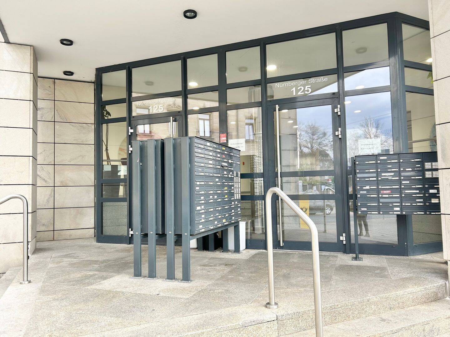 Property thumbnail 2