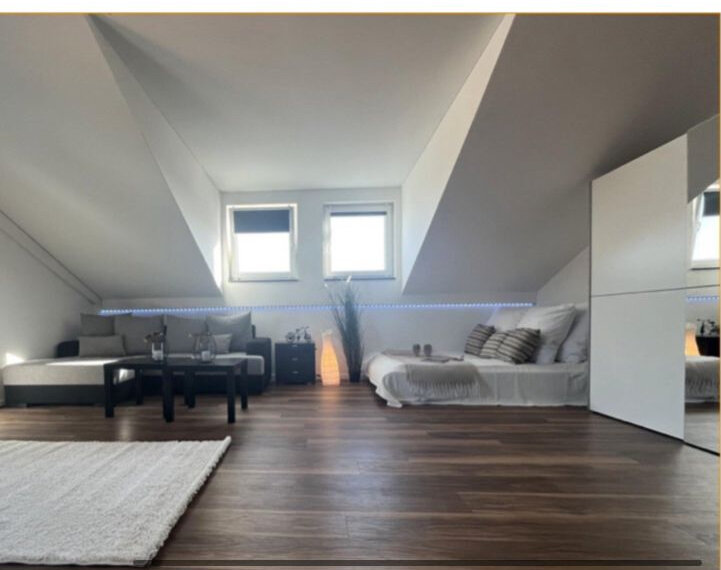 Reihenendhaus zur Miete 450 € 5 Zimmer 30 m²<br/>Wohnfläche 150 m²<br/>Grundstück 01.11.2024<br/>Verfügbarkeit Zinnestr Söven Hennef (Sieg) 53773