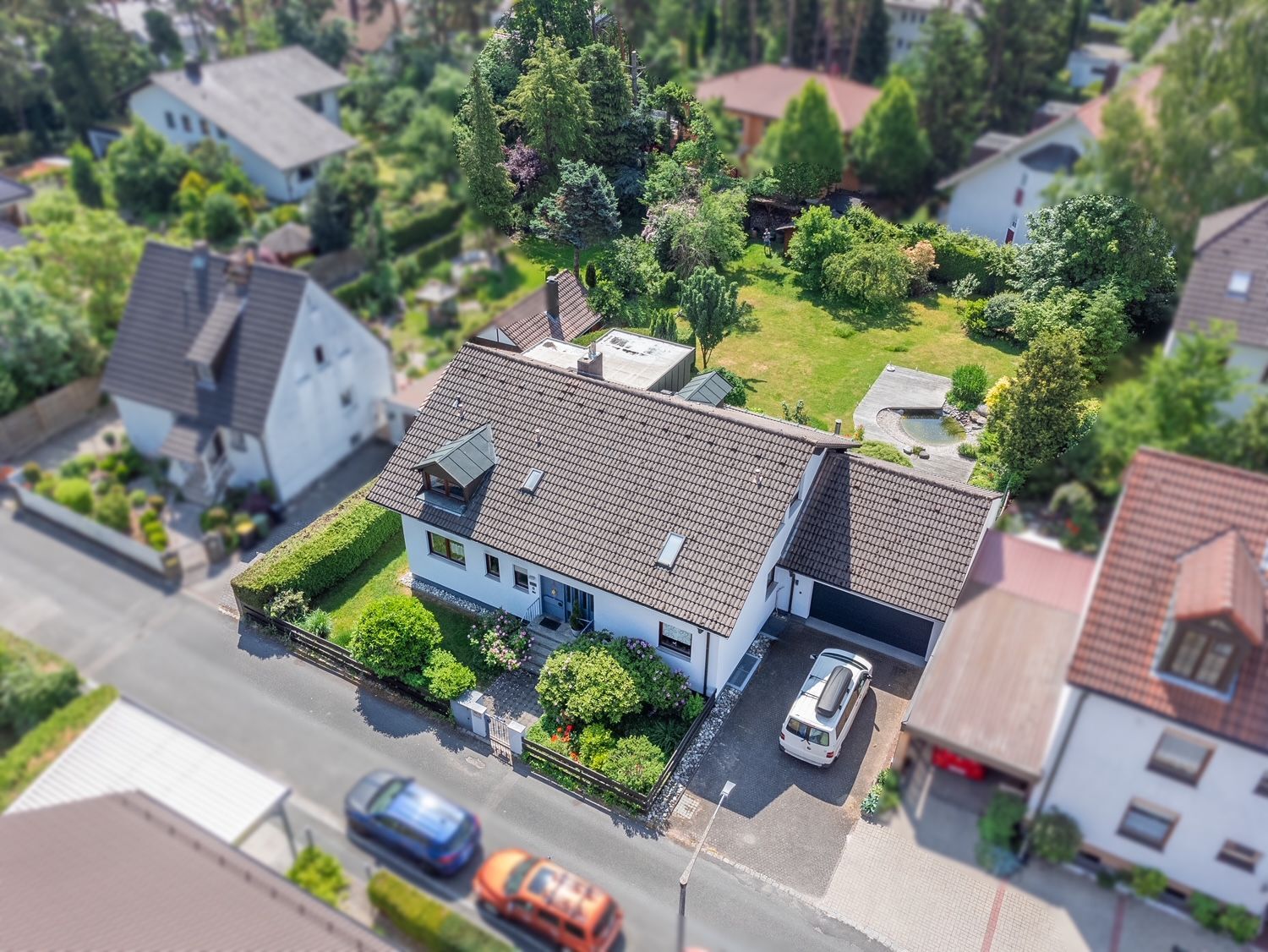 Einfamilienhaus zum Kauf provisionsfrei 1.098.000 € 7,5 Zimmer 278 m²<br/>Wohnfläche 1.164 m²<br/>Grundstück Weiherhof Zirndorf 90513