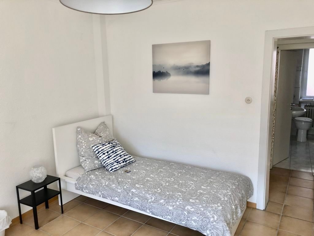 Wohnung zur Miete Wohnen auf Zeit 2.996 € 2 Zimmer 60 m²<br/>Wohnfläche 02.10.2024<br/>Verfügbarkeit Schanzstraße Östlich der Ottostr. Kaiserslautern 67657