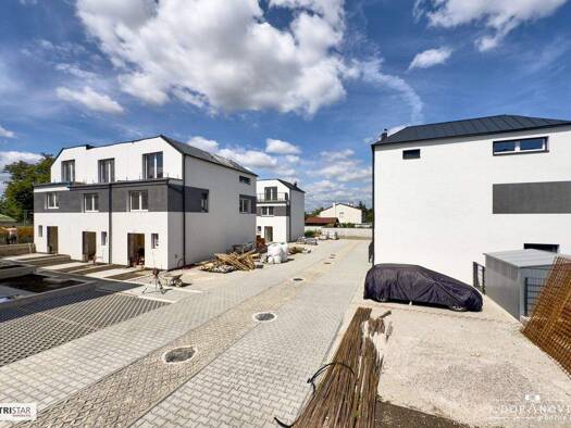 Reihenmittelhaus zum Kauf - Erstbezug 479.000 € 4 Zimmer 107 m² frei ab sofort Fischamend 2401