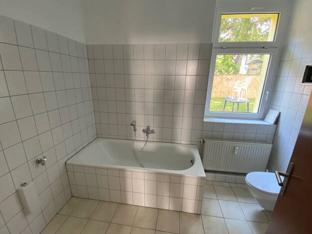 Wohnung zur Miete 210 € 2 Zimmer 41,6 m² EG frei ab 01.11.2026 Dr.-Külz-Straße 3 Werdau Werdau 08412