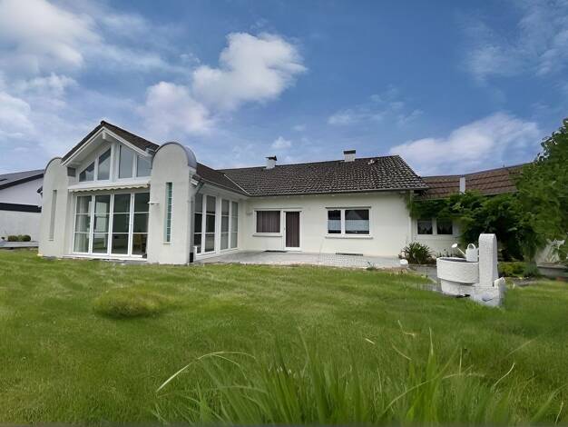 Einfamilienhaus zum Kauf 465.000 € 5 Zimmer 170 m² 740 m² Grundstück Spaichingen 78549