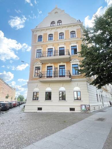 Wohnung zur Miete 1.220 € 3 Zimmer 95,6 m² Dachgeschoss, 4. Geschoss frei ab sofort Bornaische Straße 27 Connewitz Leipzig 04277