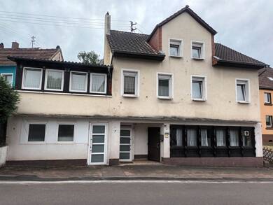 Haus zum Kauf 139.000 € 10 Zimmer 223 m² 143 m² Grundstück frei ab sofort Schmelz Schmelz 66839