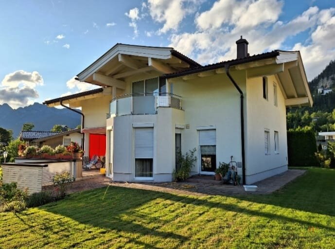 Einfamilienhaus zum Kauf 898.000 € 5 Zimmer 130 m²<br/>Wohnfläche 607 m²<br/>Grundstück ab sofort<br/>Verfügbarkeit Saalfelden 5760