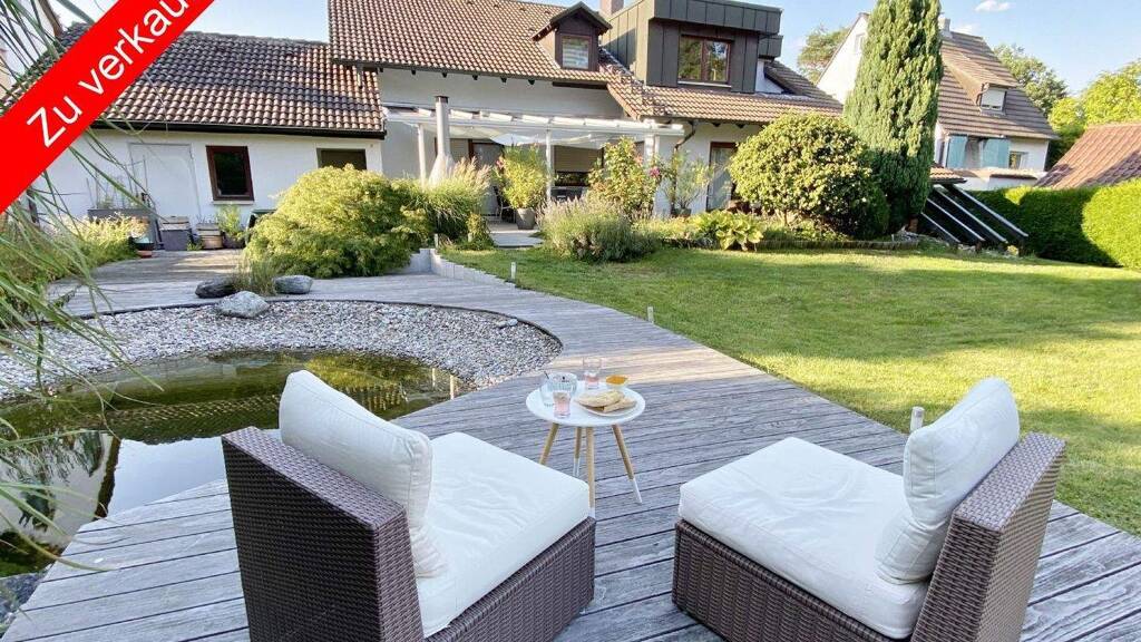 Charmantes 2 Familienhaus mit viel Platz und großem Garten in Bestlage von Zirndorf - Weiherhof