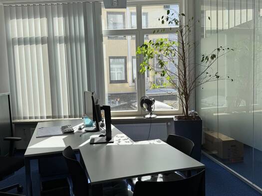 Büro-/Praxisfläche zur Miete 4 Zimmer 142 m² Bürofläche Coburg 96450