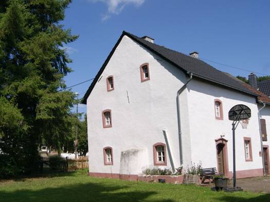 Bauernhaus zum Kauf provisionsfrei 66.800 € 4,5 Zimmer 86 m² 1.180 m² Grundstück Bolsdorf Hillesheim 54576